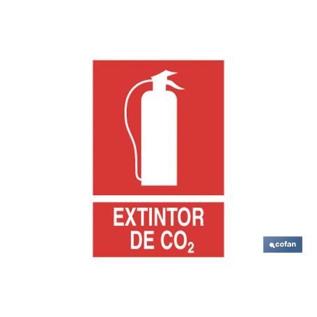 SEÑAL LUMINISCENTE 210X148MM. EXTINTOR CO2. EL DISEÑO DE LA SEÑAL PUEDE VARIAR, PERO EN NINGÚN CASO SE VARIARÁ EL S