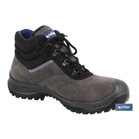 BOTA SERRAJE GRIS S-3 MODELO ARION T 43