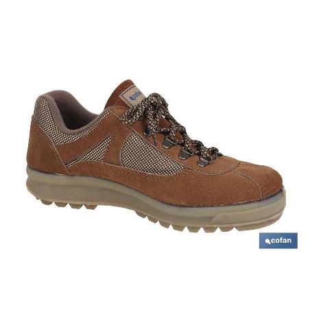 ZAPATILLAS  TREKKING MODELO IREGUA T-42