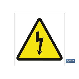SEÑAL ADHESIVA 210X210 MM. RIESGO ELÉCTRICO. EL DISEÑO DE LA SEÑAL PUEDE VARIAR, PERO EN NINGÚN CASO SE VARIARÁ EL 