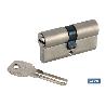CILINDRO SEGURIDAD LLAVE NORMAL 30/30 LATÓN-LEVA LARGA