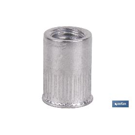 TUERCAS REMACHABLES CILÍNDRICAS RANURADAS FONDO ABIERTO CABEZA REDUCIDA ALUMINIO M5 X 11,5   CAJA 1000 UNID.