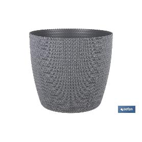 Maceta o macetero trenzada color gris oscuro pp ø 215 x 185 mm 5,2 l   caja 5 unid. MACETA O MACETERO TRENZADA COLOR GRIS OSCURO PP Ø 215 X 185 MM 5,2 L   CAJA 5 UNID.
