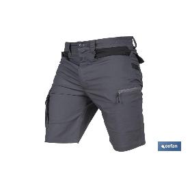 BERMUDAS DE TRABAJO FRIGG ELASTANO 215 G/M2 GRIS OSCURO CON DETALLES NEGROS TALLA 44